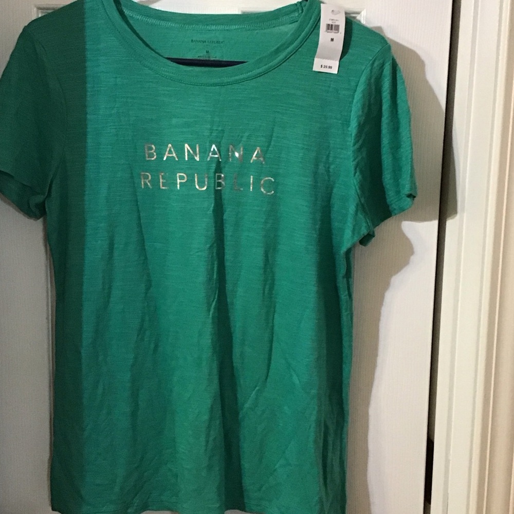 Banana Republic Emerald Green Tee with Gold Accents